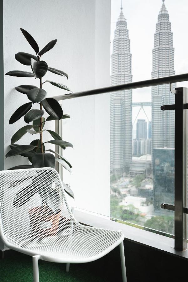 Klcc View Condo Stay Kuala Lumpur Exterior photo